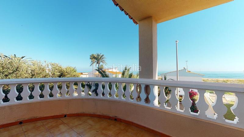 Foto dbc66dc4-894a-42de-bce2-de6da5827d60. Chalet una joya en la playa en Xeraco