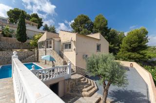 Chalet  Naranjos s perenchiza. Casa y terreno en venta en chiva