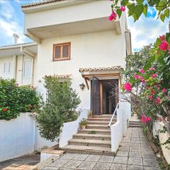 Casa aparellada  Play-puig les marines 2. Imagina tu casa en primerísima línea de la playa de el puig con