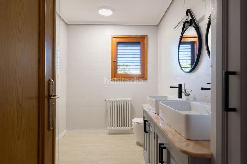 Foto 695b114b-720f-450d-848e-d15bc2d70613. Miete chalet mit heizung parking pool in Godella