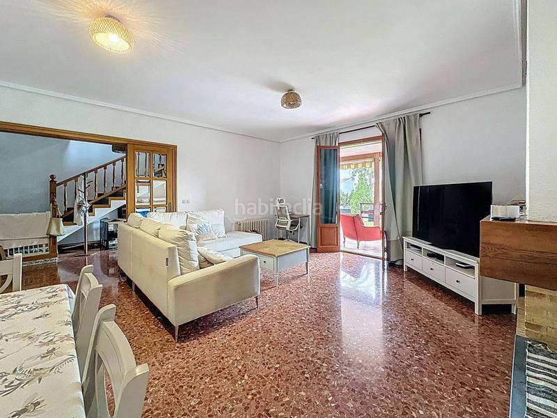 Foto 78bc7570-6b16-4f6d-86c8-e76ac092ae82. Miete chalet mit heizung parking pool in Godella