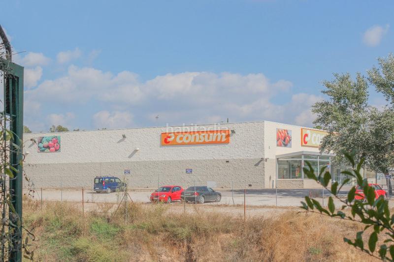 Foto 2dd2b5c9-c95a-4d68-b2f7-421f0ad8c7c1. Alquiler local comercial en calle constitucion 69 local comercial en Requena
