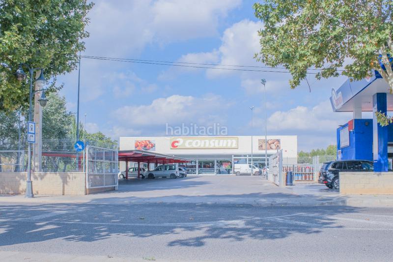 Foto 3c724946-cbcd-4057-8ee3-ad77f9af21ba. Alquiler local comercial en calle constitucion 69 local comercial en Requena