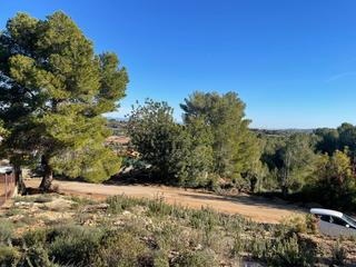 Terreny residencial a Godelleta. Venta de terreno de 9.098 m2 en godelleta, valencia