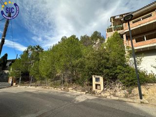 Terreno residenziale in Gilet. Venta de terreno urbano en urbanización la paz, gilet  608 m2