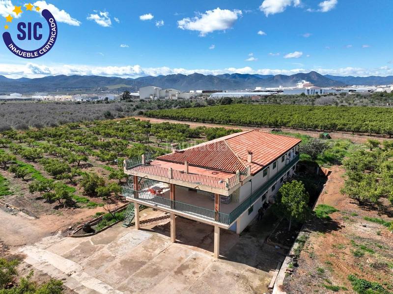 Foto 15a3088f-a954-4b70-ba4d-00e0992cf6ca. Casa en Onda