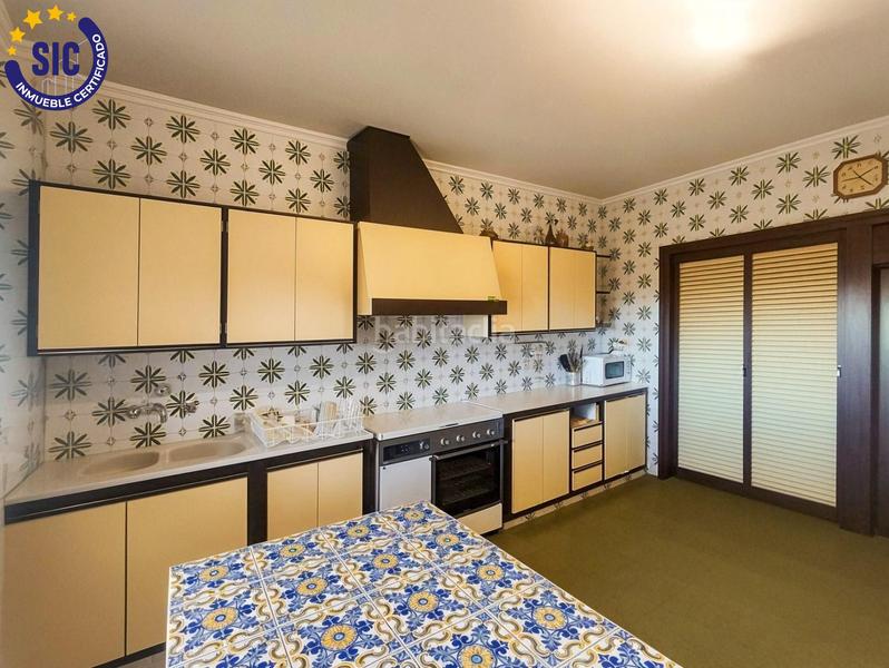 Foto 4394bbe1-c2d4-4036-b8e9-c8c44c352d24. Casa en Onda