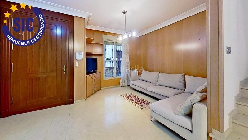 Foto 8056b63c-fbf4-48d7-b233-28cc127f4afb. Country house with heating in Centro Chiva