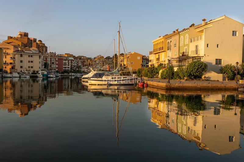 Foto 2b2018a2-695e-4b84-87be-d348aa07745a. Alquiler apartamento  en alquiler en el corazón de Port Saplaya en Alboraya