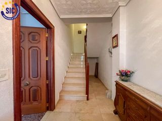 Tríplex  Fuente. Edificio en venta en chera, valencia  un lugar para vivir, soñar