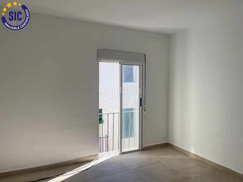 Foto 404dc267-7225-4def-9fdb-967af6979b5e. Casa a Requena