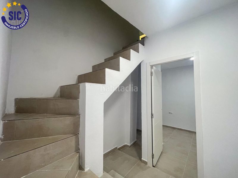 Foto f0660783-a814-4dc2-8c60-4b2823a577a2. Casa a Requena