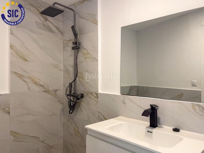 Foto 198a132f-0acd-42b8-8271-9050aa5b528a. Casa en Requena