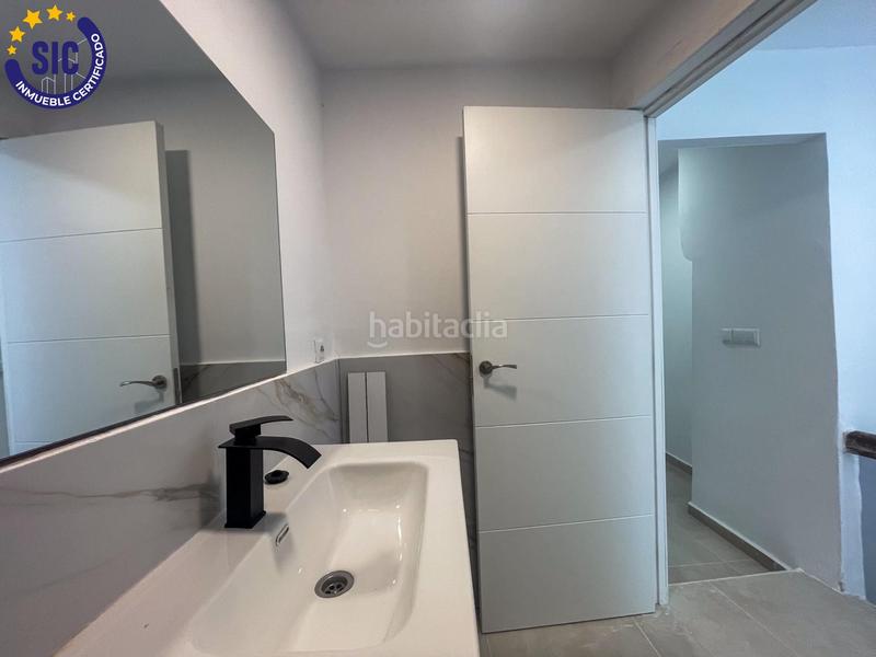 Foto 328eb367-cb90-42f3-b656-c5d7ac8da714. Casa en Requena