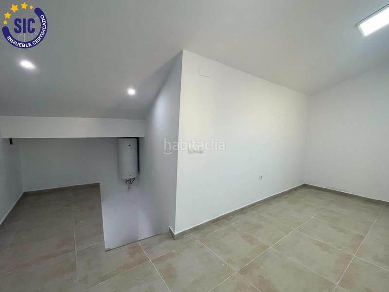 Foto 5b9ec8aa-106c-48f7-baca-688c90b70154. Casa en Requena