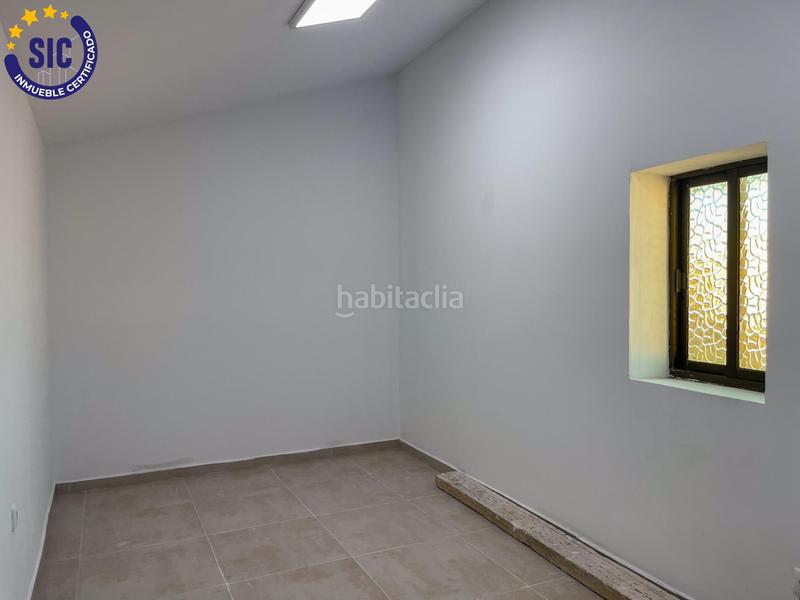 Foto 5f97987a-c767-43ae-9f59-70f6765a767a. Casa en Requena