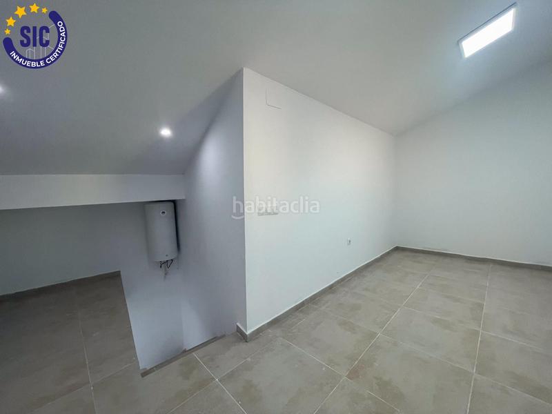 Foto 6174c604-99b1-4177-a1b3-a6d39f02c45c. Casa en Requena