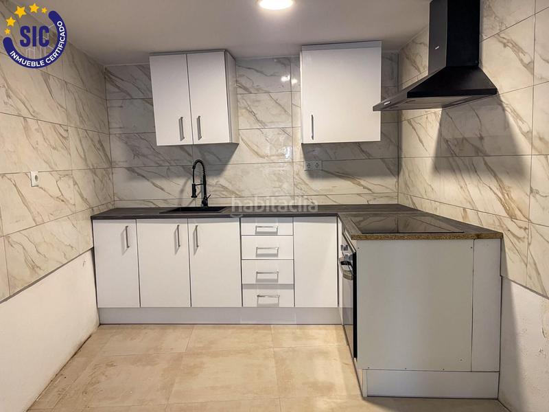 Foto d372e967-6be6-4db6-9e4f-380e2e996584. Casa en Requena