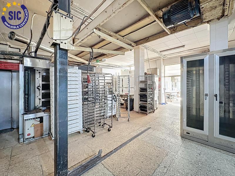 Foto 14fdfbda-fe55-44ee-b0d9-206cf9e4e1a7. Local comercial en Marxalenes Valencia