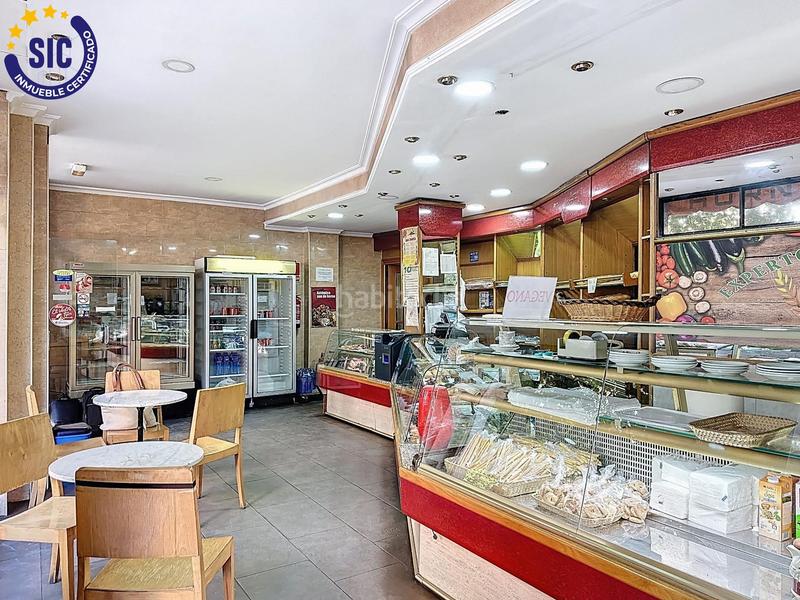 Foto e3cf7953-ce31-452a-90f8-fd2fc5ce0c67. Local comercial en Marxalenes Valencia