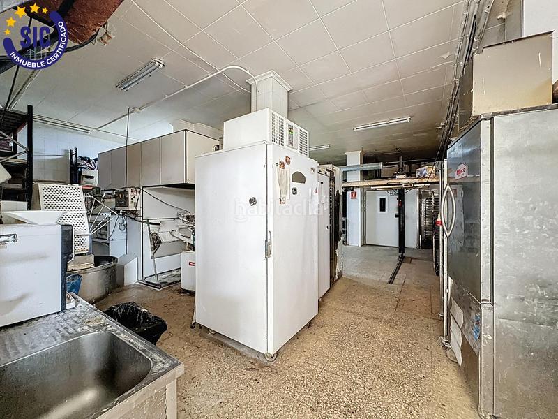 Foto 43073b6c-b403-4c7c-b277-9762c71efcbd. Local commercial dans Marxalenes Valencia