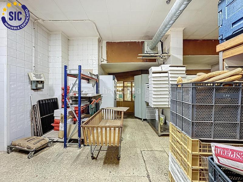 Foto 8a466a98-ed0d-49e8-bb56-2a38f3eaad24. Local commercial dans Marxalenes Valencia