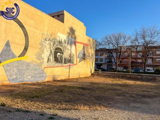 Wohngrundstück in Alcúdia de Crespins (l´). En venta solar urbano