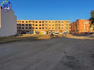 Wohngrundstück  9 d'octubre. En venta una parcela urbana