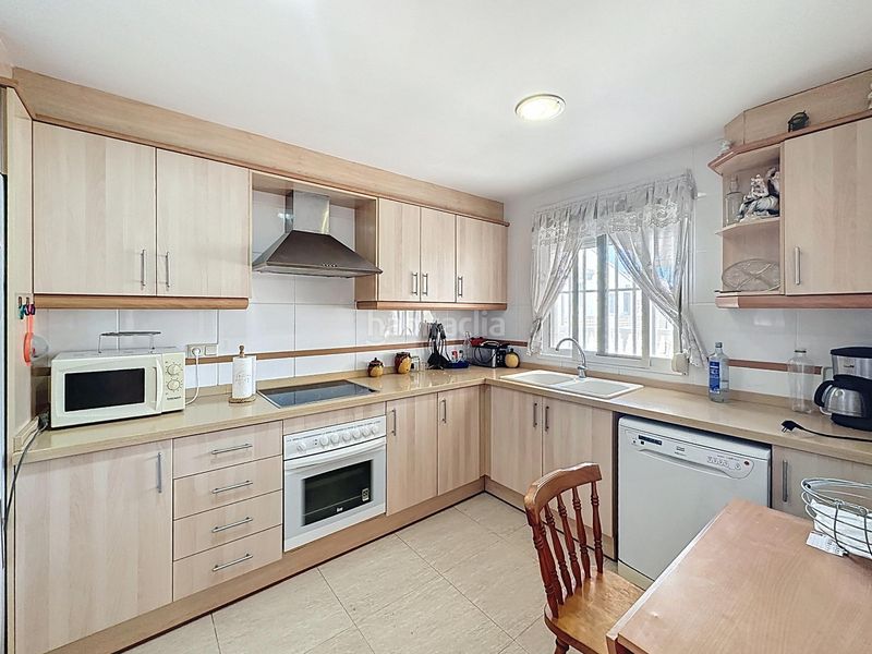 Foto 126d07ad-5d98-41bb-96ae-a8cbb5c7f9b8. Xalet amb calefacció aparcament piscina a Les Palmeres Sueca