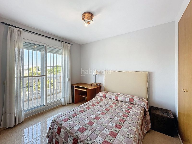 Foto 26ec1c93-d451-4e50-bd3d-c03cabf7328c. Xalet amb calefacció aparcament piscina a Les Palmeres Sueca