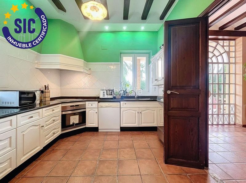 Foto 72a685ec-a731-4872-adf9-57923ba6c3ad. Masia amb aparcament piscina a Carcaixent