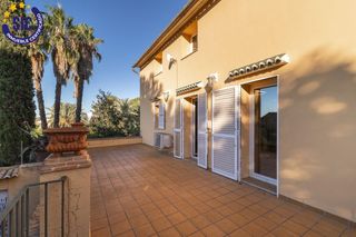 Bauernhof  Polígono 11. Maravilloso chalet independiente en carcaixent