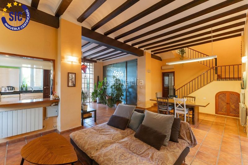 Foto e5346dbc-b300-4795-9ee0-e0c4486f8173. Masia amb aparcament piscina a Carcaixent