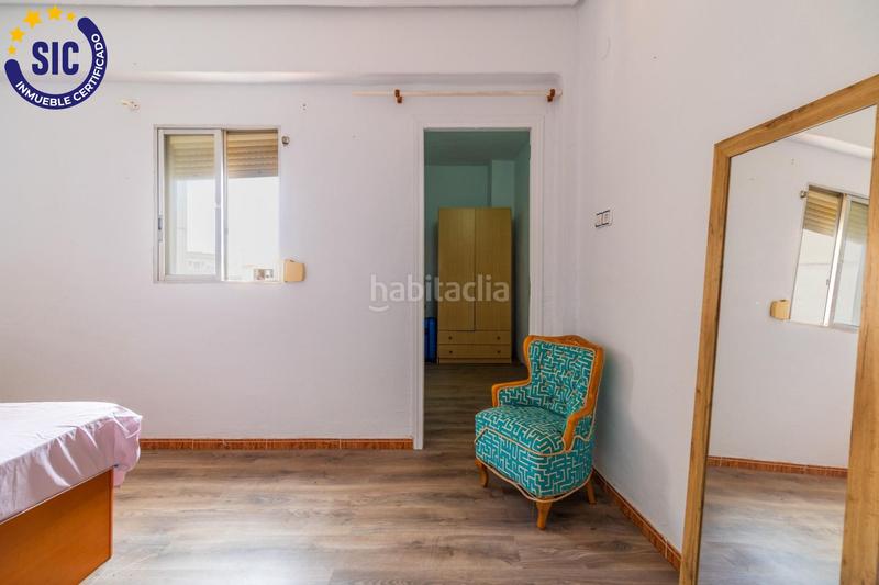 Foto f6a24ef3-c924-45f2-99e4-9e5a9541ea0d. Piso en Corbera