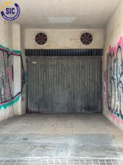 Parking coche  Calle escalante. Descubre tu aparcamiento ideal en burjassot!