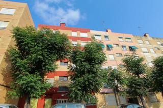 Appartement  Sant elies. Oportunidad para inversores! piso en venta con inquilino y segur