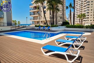 Attique à Grecia 4. Vive en el cielo de calpe con vistas infinitas al mediterráneo