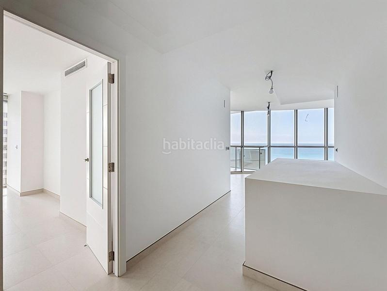 Foto b21eb9e8-72b0-47a3-b244-baea010bd37c. Ático en grecia 4 vive en el cielo e con vistas infinitas al mediterráneo en Calp
