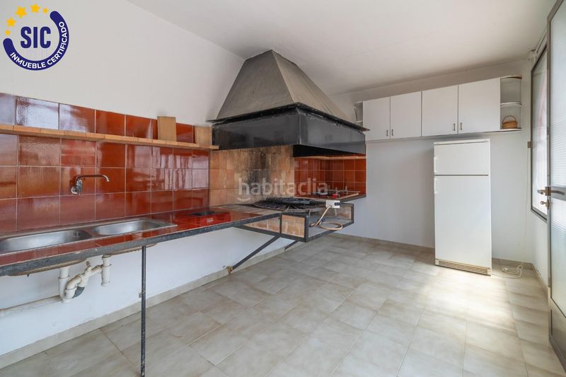 Foto 0058df48-2634-4b77-91e4-345854b81c3d. Casa amb aparcament piscina a Xixona