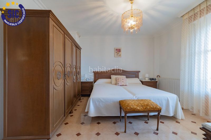 Foto 4396942c-e28f-4ce3-bc49-bd9003993b77. Casa amb aparcament piscina a Xixona