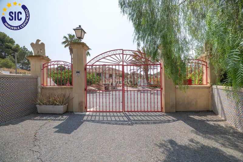 Foto 5a0237fc-398d-47e6-8712-71abd61f0654. Casa amb aparcament piscina a Xixona