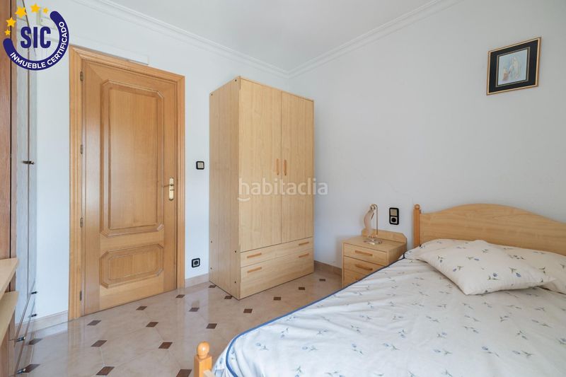 Foto 9ee8cce9-c91d-4d3e-bd7d-e6067f256bd2. Casa amb calefacció aparcament piscina a Xixona