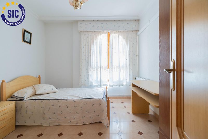 Foto c00daf72-05d0-40a1-acdc-17ad0f02e54e. Casa amb aparcament piscina a Xixona