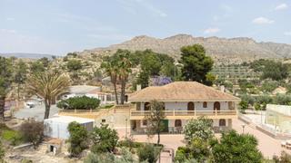 Maison  Ds sector 3. Chalet independiente con parcela y piscina climatizada en venta