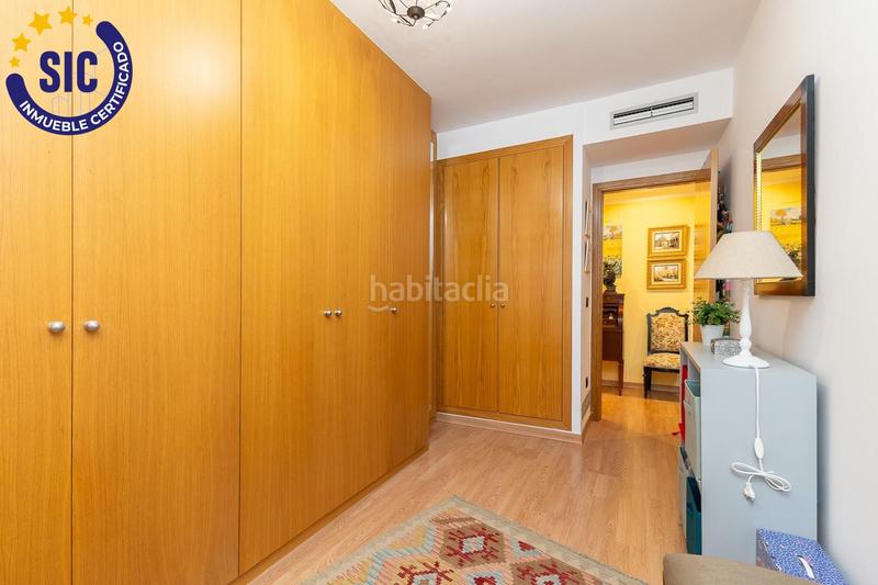 Foto 3045a810-0e73-4aa3-a6be-14dfd6f42fb5. Àtic amb calefacció aparcament piscina a La Constitución-Canaleta Mislata