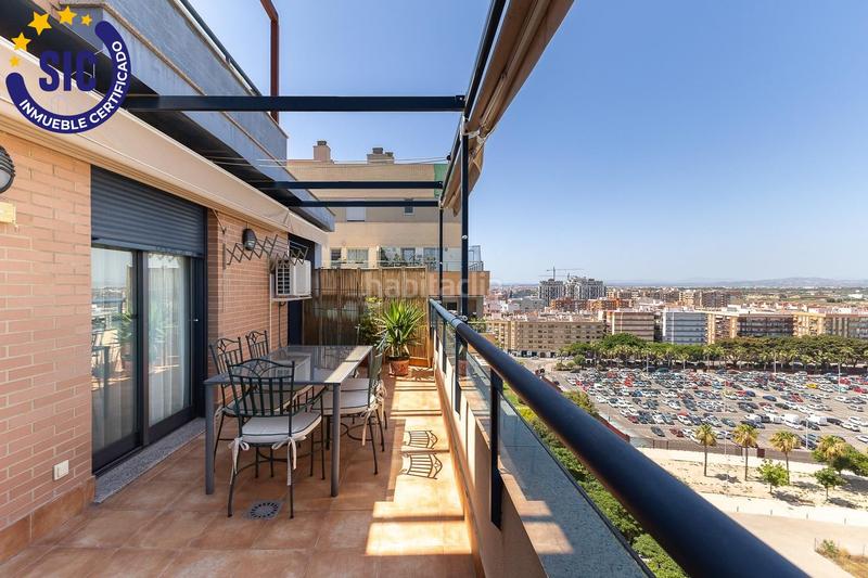 Foto 366cc913-9f96-429a-a072-ed1019064535. Àtic amb calefacció aparcament piscina a La Constitución-Canaleta Mislata