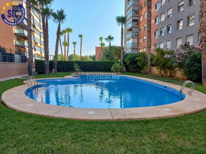 Foto 50a7c72f-9022-4b4a-a81a-b8902baa186e. Àtic amb calefacció aparcament piscina a La Constitución-Canaleta Mislata