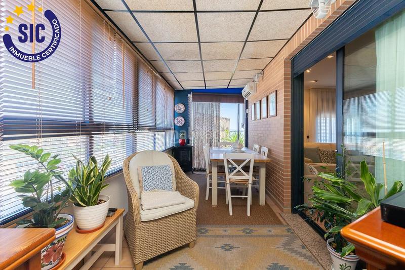 Foto cb212c5d-9664-4dca-b016-06c3e12abe3d. Àtic amb calefacció aparcament piscina a La Constitución-Canaleta Mislata