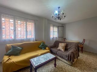Appartement  Constitucion. Tu nuevo hogar te espera en el corazón de utiel  planta baja con