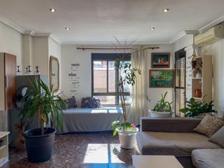 Etagenwohnung  Calle chera. Tu nuevo hogar en requena te est esperando